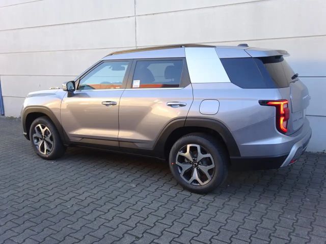 SsangYong Torres 2WD Quartz