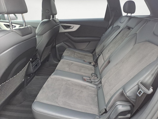 Audi Q7 55 TFSI Hybride Quattro