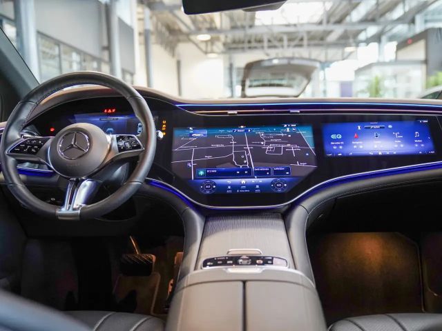 Mercedes-Benz EQE 300 Electric Art Sedan