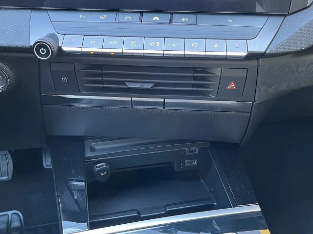 Opel Astra GS-Line Grand Sport Turbo