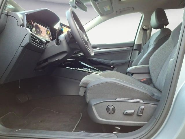 Volkswagen Golf DSG Style eHybrid