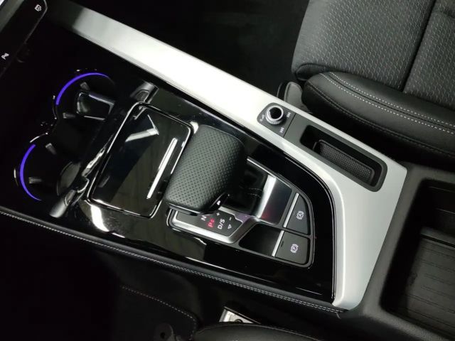 Audi A4 40 TFSI Quattro S-Line