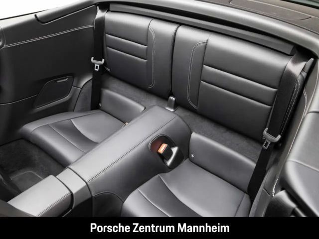 Porsche 992 Cabrio Carrera GTS