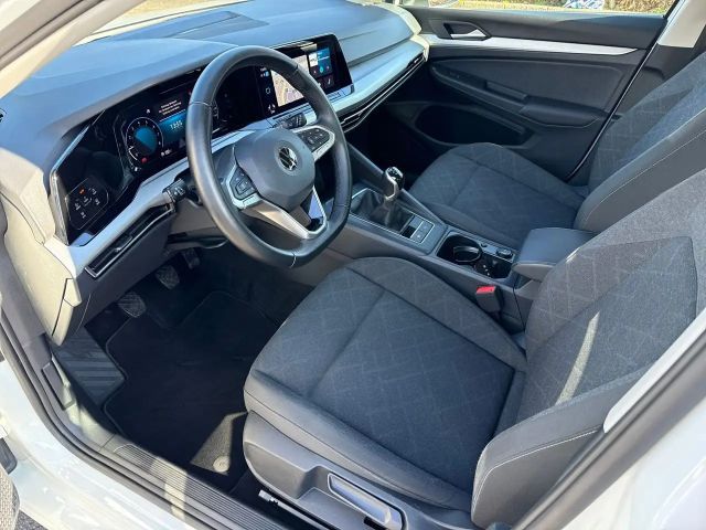 Volkswagen Golf 1.5 TSI Golf VIII Life