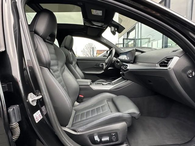 BMW 330 330e M-Sport Touring xDrive