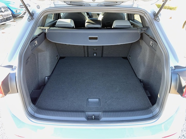 Volkswagen Golf DSG Variant