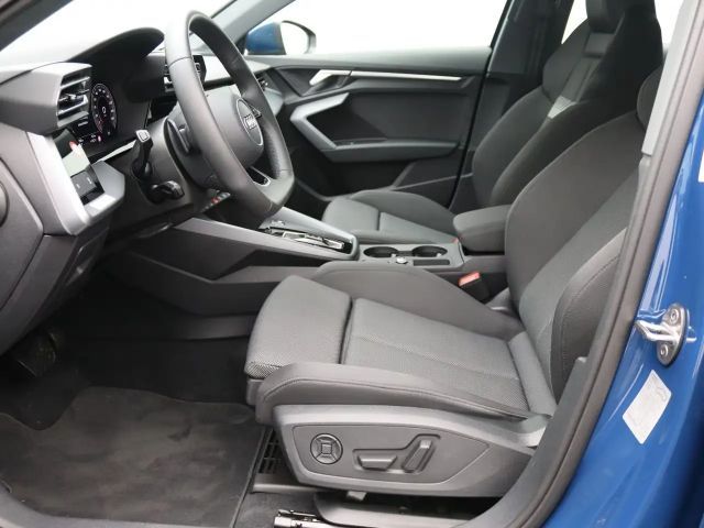 Audi A3 30 TFSI S-Line S-Tronic Sedan