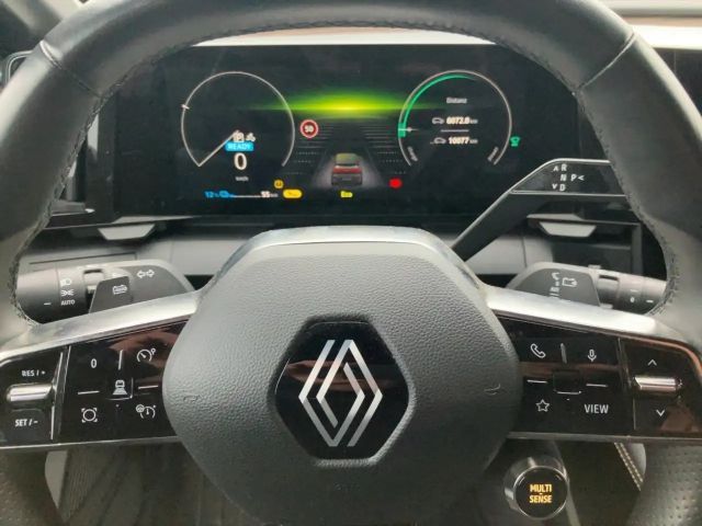 Renault Megane E-Tech E-Tech Iconic