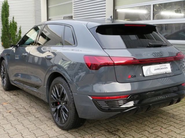 Audi Q8 e-tron 50 Quattro S-Line