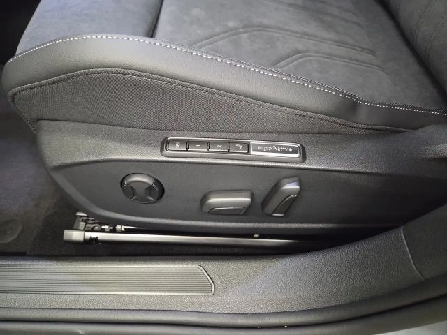 Volkswagen Golf DSG eHybrid