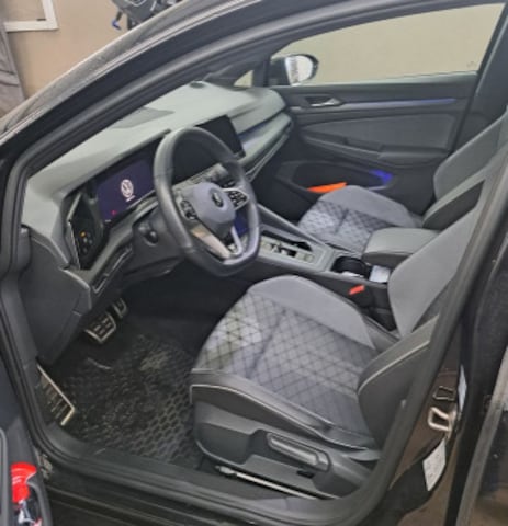 Volkswagen Golf 1.5 eTSI DSG Golf VIII