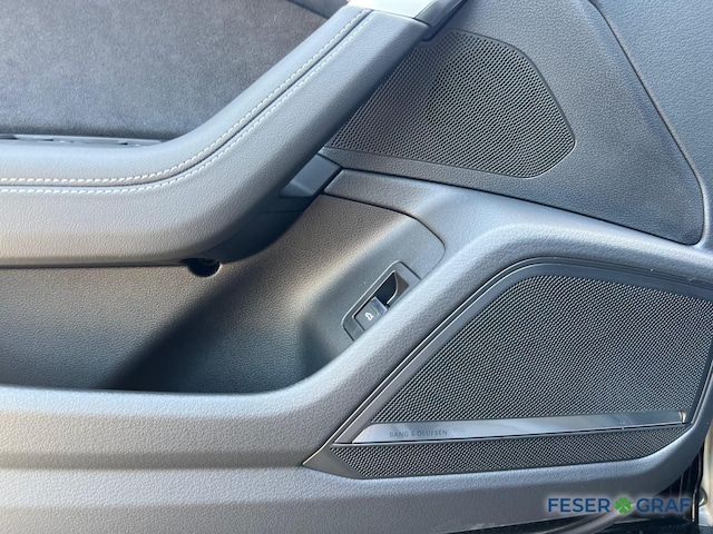 Audi S6 Avant Quattro