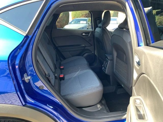 Renault Captur EDC Hybrid Techno