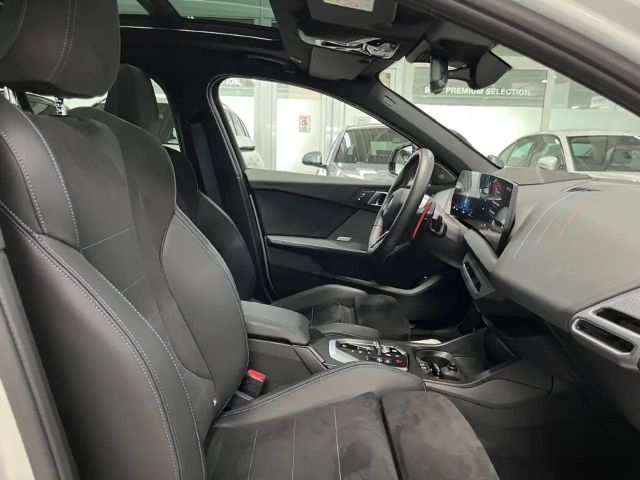 BMW 135 Sedan xDrive