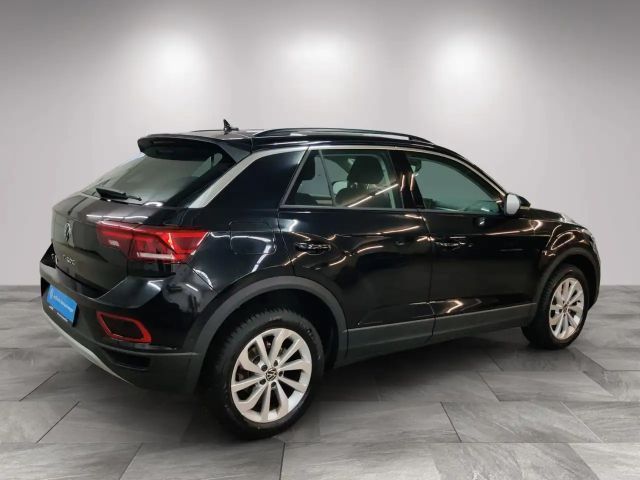 Volkswagen T-Roc 1.5 TSI DSG Life