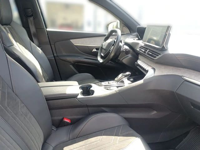 Peugeot 3008 EAT8 GT-Line Hybrid4