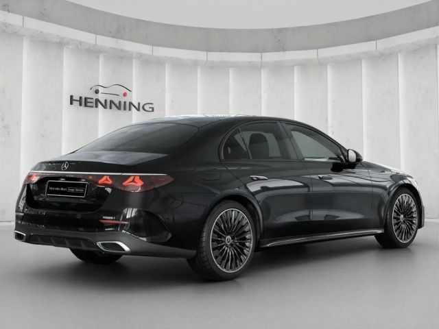 Mercedes-Benz E 220 AMG Line E 220 d Sedan