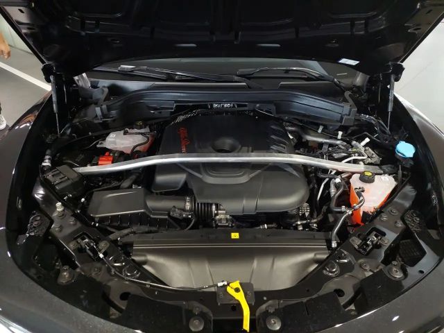 Alfa Romeo Stelvio AT8 Q4 Veloce