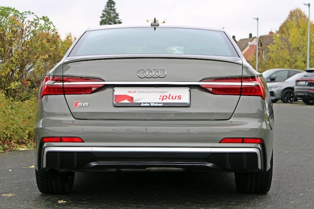 Audi S6 Quattro Sedan