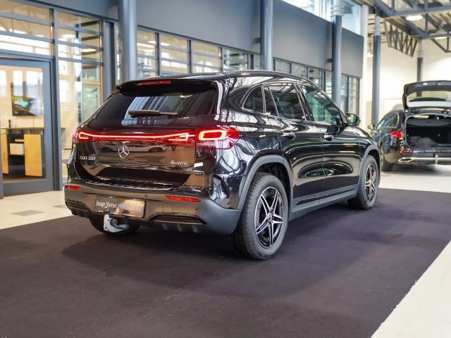Mercedes-Benz EQA 300 4MATIC AMG Line