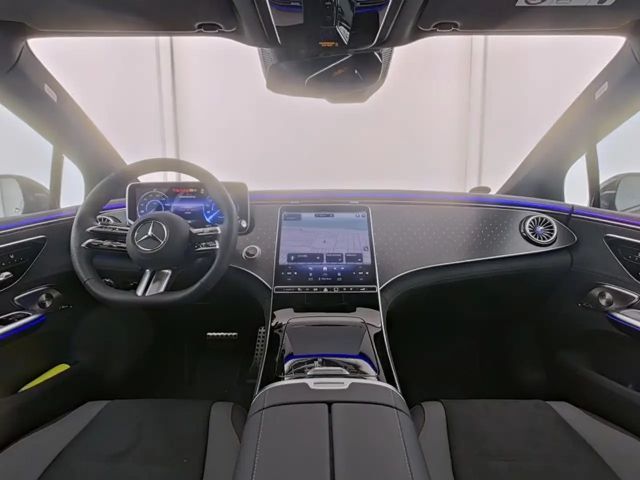 Mercedes-Benz EQE 300 AMG Line Sedan