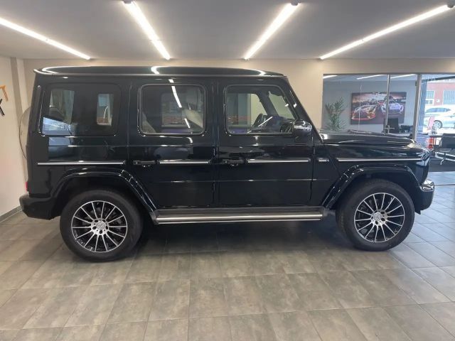 Mercedes-Benz G 400 AMG Line