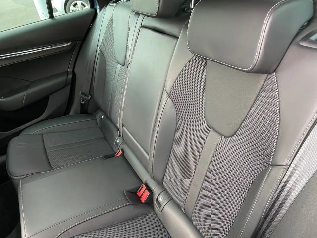 Skoda Octavia 1.5 TSI Combi Style Style