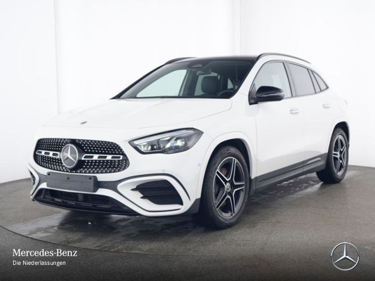 Mercedes-Benz GLA 180 AMG Line