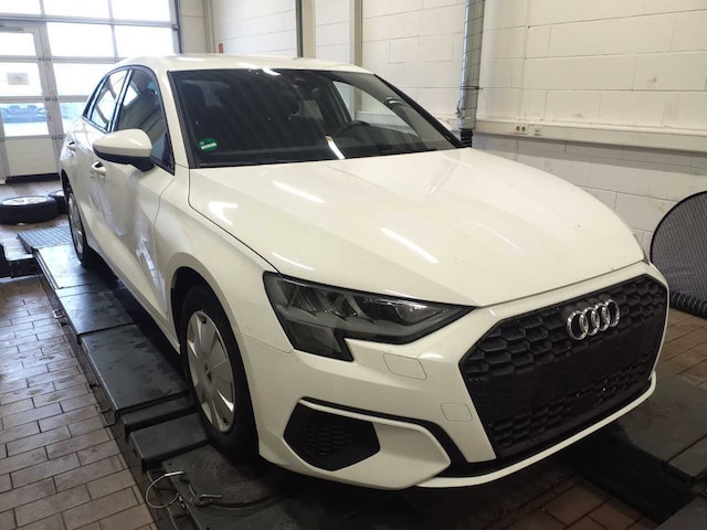Audi A3 30 TFSI S-Tronic Sportback