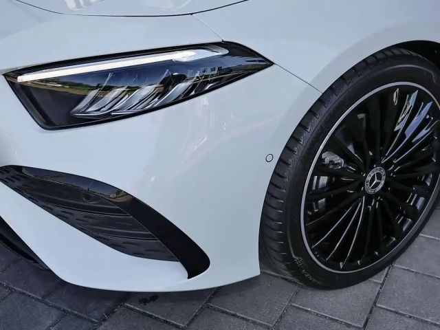 Mercedes-Benz A 200 AMG Line