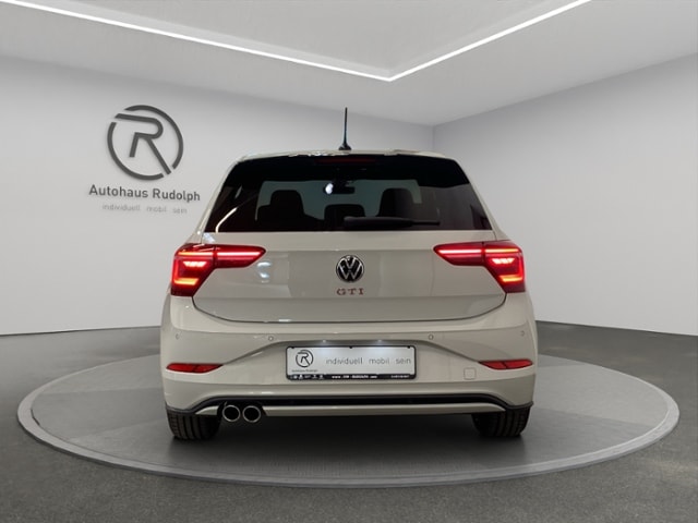 Volkswagen Polo 2.0 TSI DSG