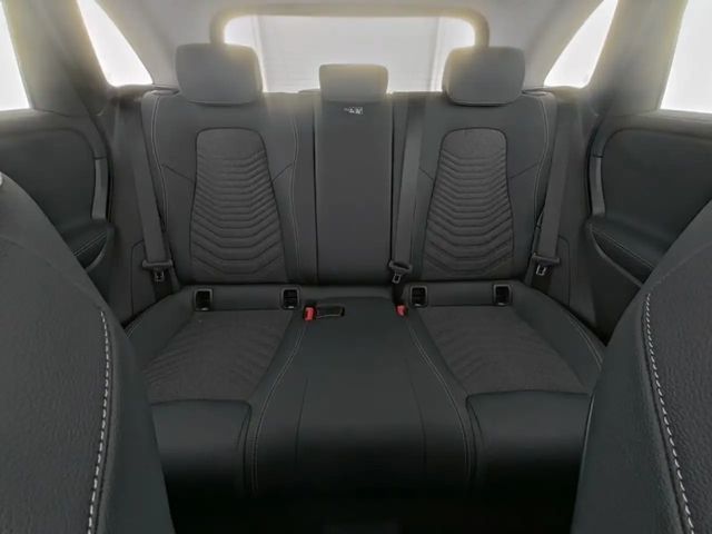 Mercedes-Benz B 180 Progressive