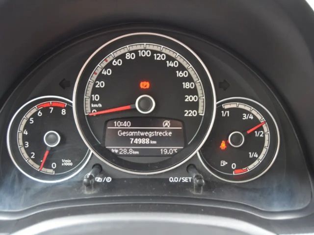 Volkswagen up! Move Move up!