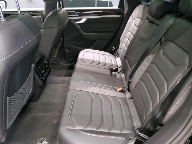 Volkswagen Touareg 4Motion R-Line