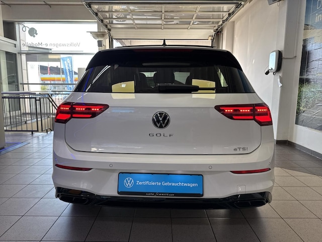 Volkswagen Golf 1.5 eTSI DSG R-Line