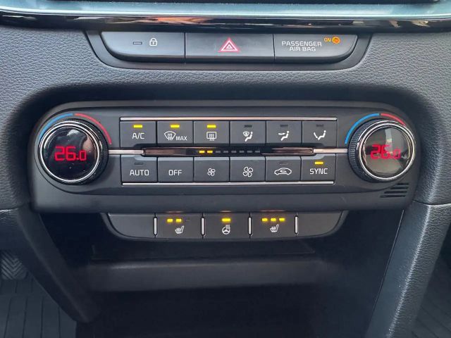 Kia Ceed Ceed 1.5T 140 PS Nightline Edition  Navi Kamera