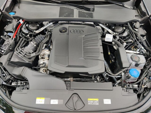 Audi A6 Avant Quattro S-Tronic