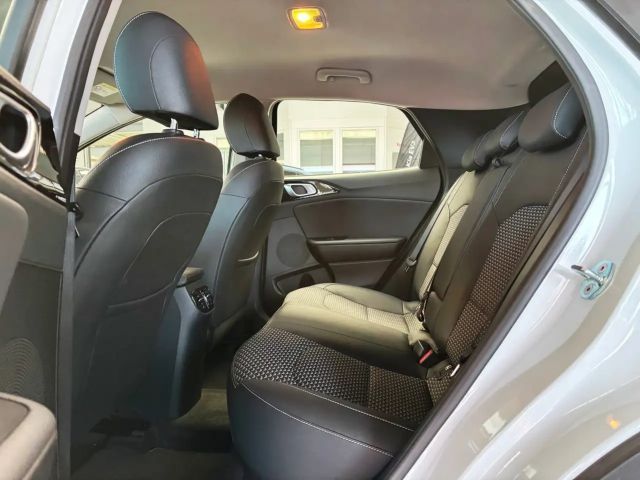 Kia XCeed 1.5 Benzin "Spirit" *LED* Navi * Allwetter*RFK*