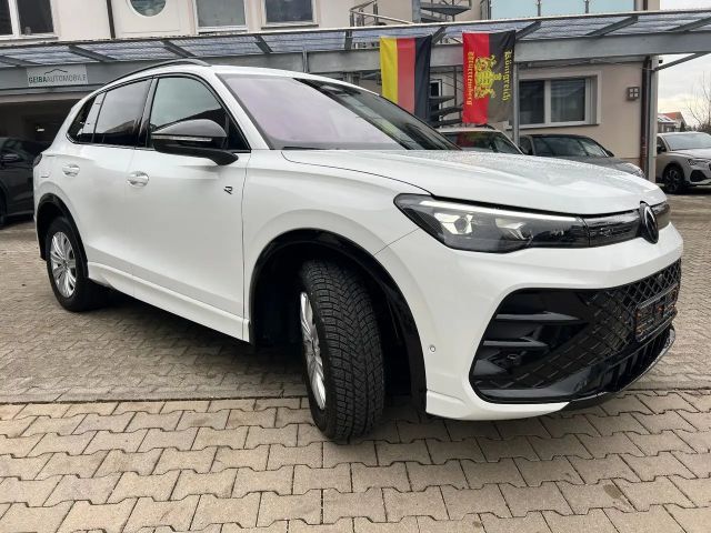 Volkswagen Tiguan 2.0 TSI 4Motion R-Line