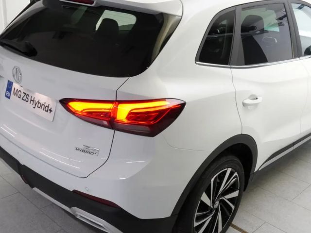 MG ZS Luxury