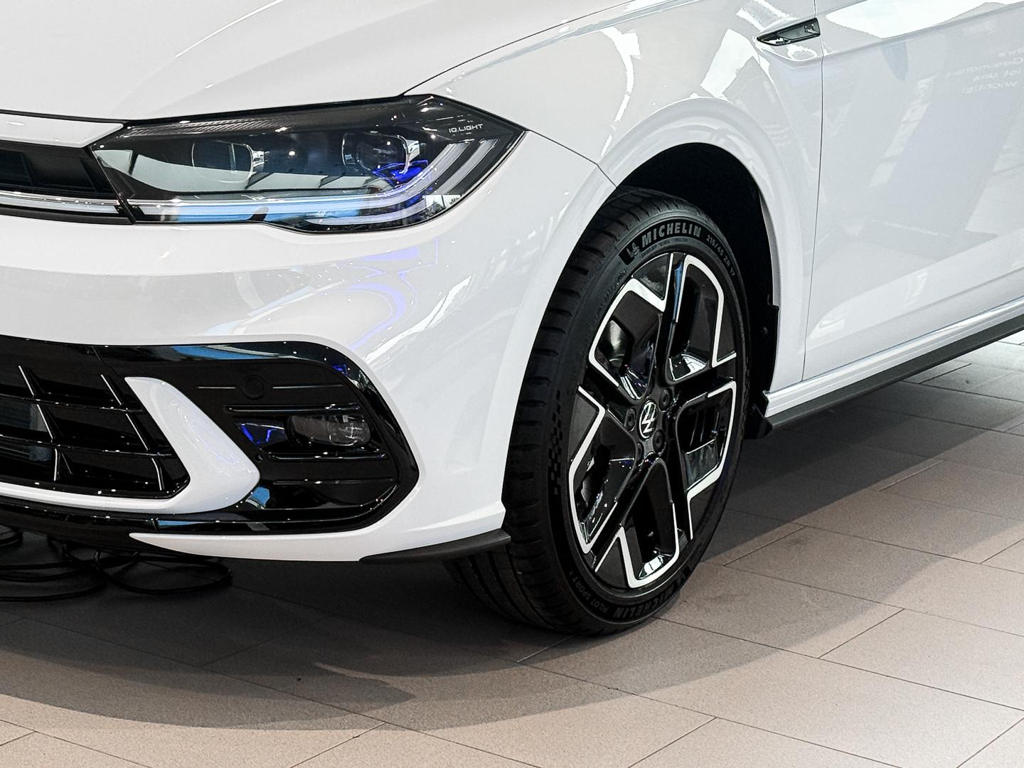 Volkswagen Polo 1.0 TSI DSG R-Line