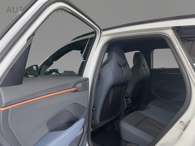 Cupra Terramar 1.5 e-Hybrid