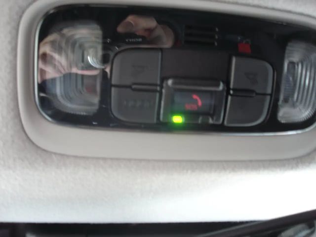 Toyota Yaris Hybride Team D VVT-i