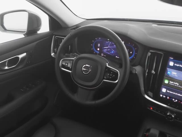 Volvo V60 AWD Plus