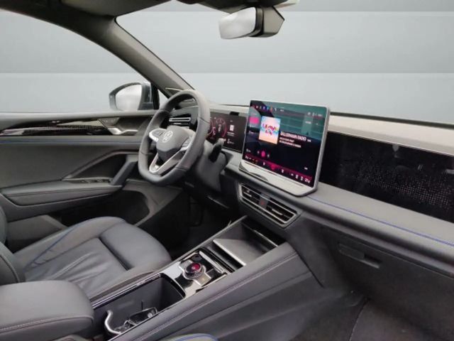 Volkswagen Tiguan 4Motion R-Line