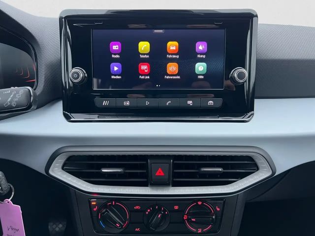 Seat Arona Reference