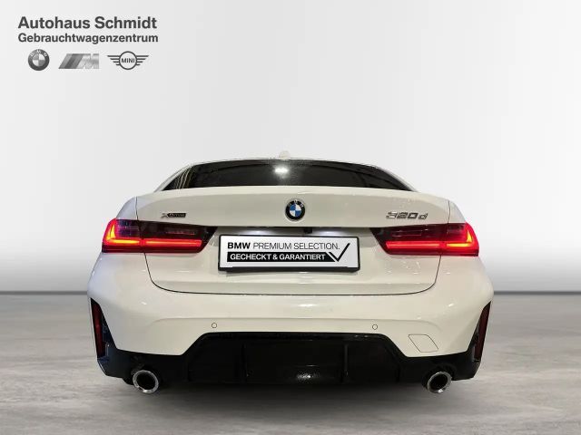 BMW 320 320d M-Sport Sedan xDrive