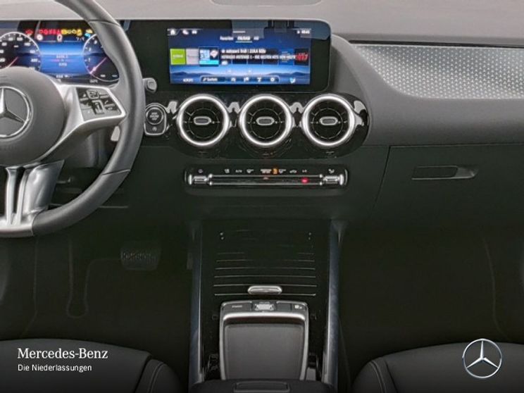 Mercedes-Benz GLA 180 Progressive