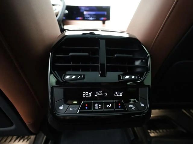 BMW iX LUCHTVERING - LASERS - SKY LOUNGE - SPORT PACK