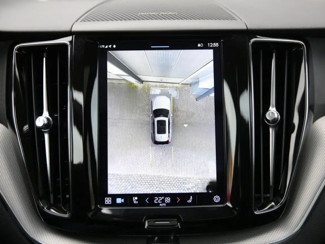 Volvo XC60 AWD Dark Plus T8